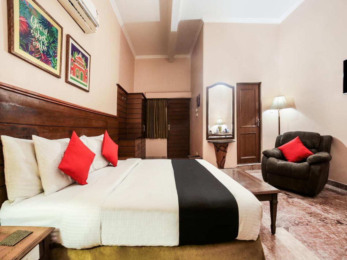 Capital O 10953 Dayal Lodge - A Boutique Hotel Agra  Exterior foto