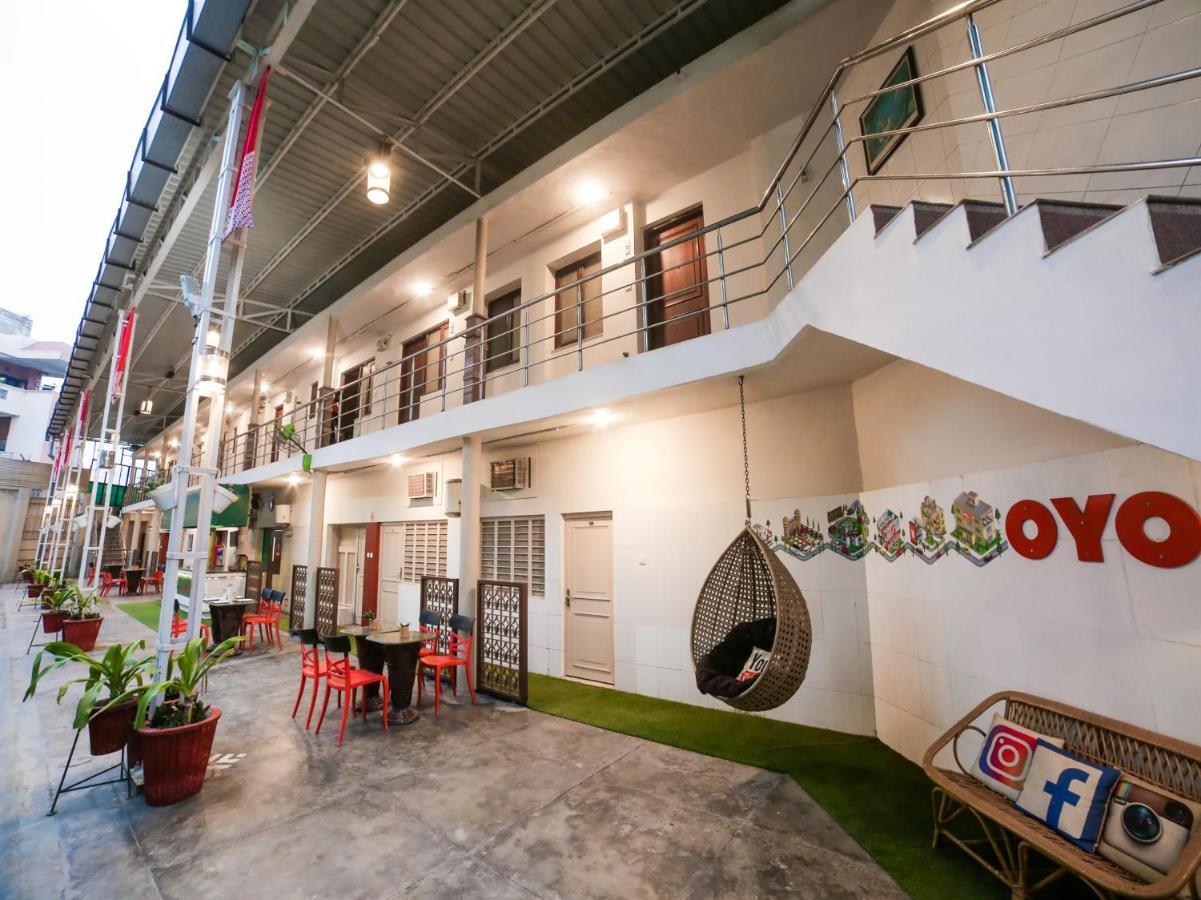 Capital O 10953 Dayal Lodge - A Boutique Hotel Agra  Exterior foto