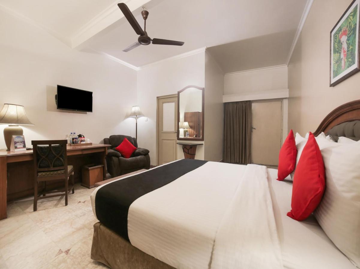 Capital O 10953 Dayal Lodge - A Boutique Hotel Agra  Exterior foto